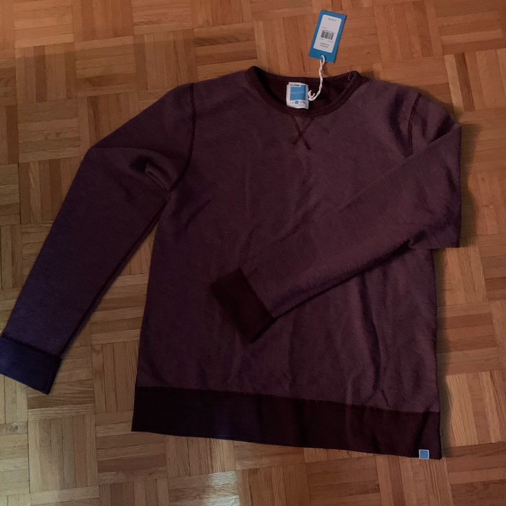 Long sleeve crew neck sweater